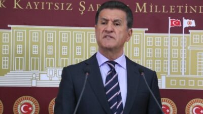 CHP Erzincan Milletvekili Mustafa Sarıgül, Erzincan Cezaevi önünde yaptığı açıklamayla