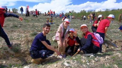 r Erzincan’da doğa sevgisini artırmak ve çevre bilincini güçlendirmek amacıyla