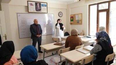 Erzincan İl Müftü Yardımcısı Medet Şahin, Şekerci İsmail İşitme Engelliler