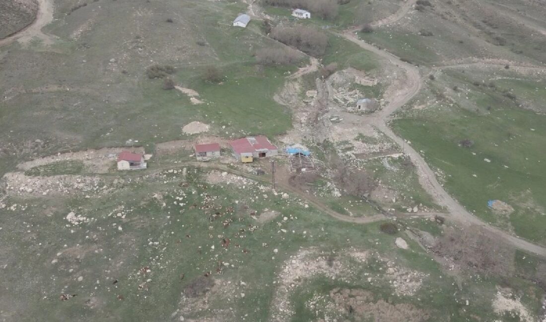 Erzincan şehir merkezine yalnızca 14 kilometre uzaklıkta bulunan Handeresi köyü,