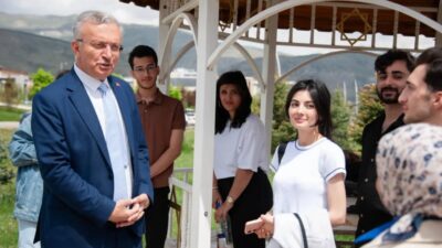 Erzincan Binali Yıldırım Üniversitesi (EBYÜ) kampüsünde çevre düzenlemesi çalışmaları hız