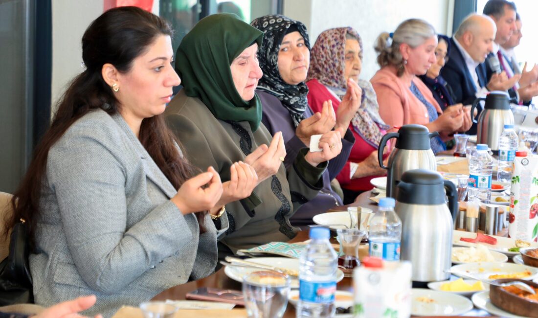 Erzincan Valisi Hamza Aydoğdu, Anneler Günü dolayısıyla aziz şehitlerimizin kıymetli