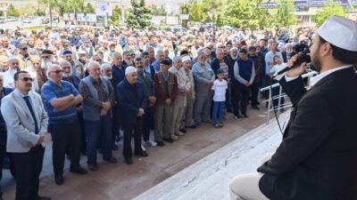   Erzincan’dan 190 hacı adayı, Terzibaba Camii’nde düzenlenen törenle dualarla