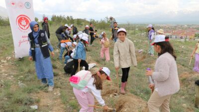 Erzincan’da doğaya ve gelecek nesillere yönelik yatırımlar hız kesmeden devam