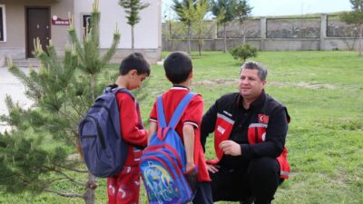 Erzincan Aile ve Sosyal Hizmetler İl Müdürü Serdar Demirci, Çocuk