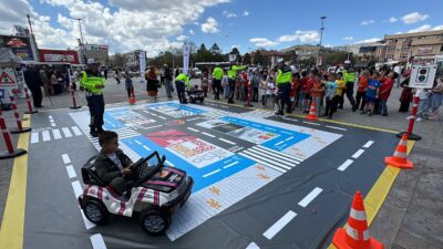 Erzincan’da her yıl Mayıs ayının ilk haftasında kutlanan “Trafik Haftası”