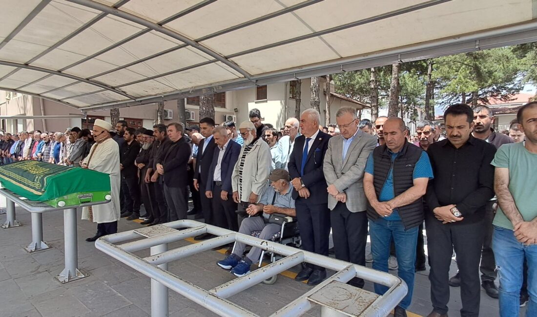 Erzincan İl Özel İdaresi’nin sevilen ve saygın bürokratlarından Yakup Aksu,