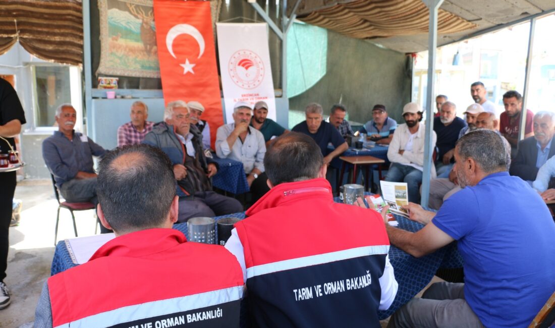 Erzincan’da düzenlenen Cuma buluşmalarına çiftçiler tarafından gösterilen yoğun ilgi her