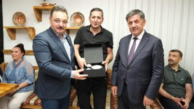 Erzincan Belediye Başkanı Bekir Aksun, “Batı Azerbaycan’a Geri Dönüş: Türkiye