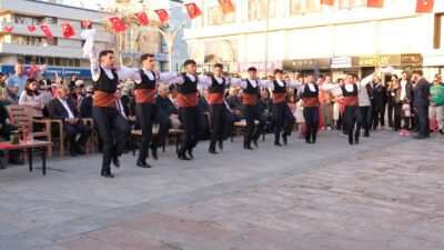 Erzincan’da 3 Mayıs Milliyetçiler Günü, Ülkü Ocakları Başkanlığı öncülüğünde düzenlenen