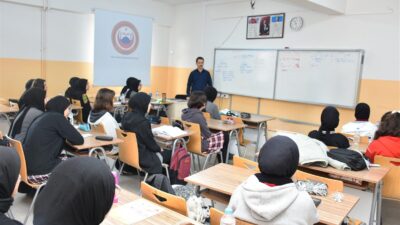 Türkiye genelinde milyonlarca öğrencinin katılacağı 2025-Yükseköğretim Kurumları Sınavı (YKS), 21-22