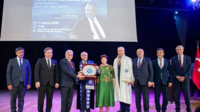 Erzincan Binali Yıldırım Üniversitesi’nde düzenlenen “Türkiye’nin Türk Dünyasındaki Yeri” konulu