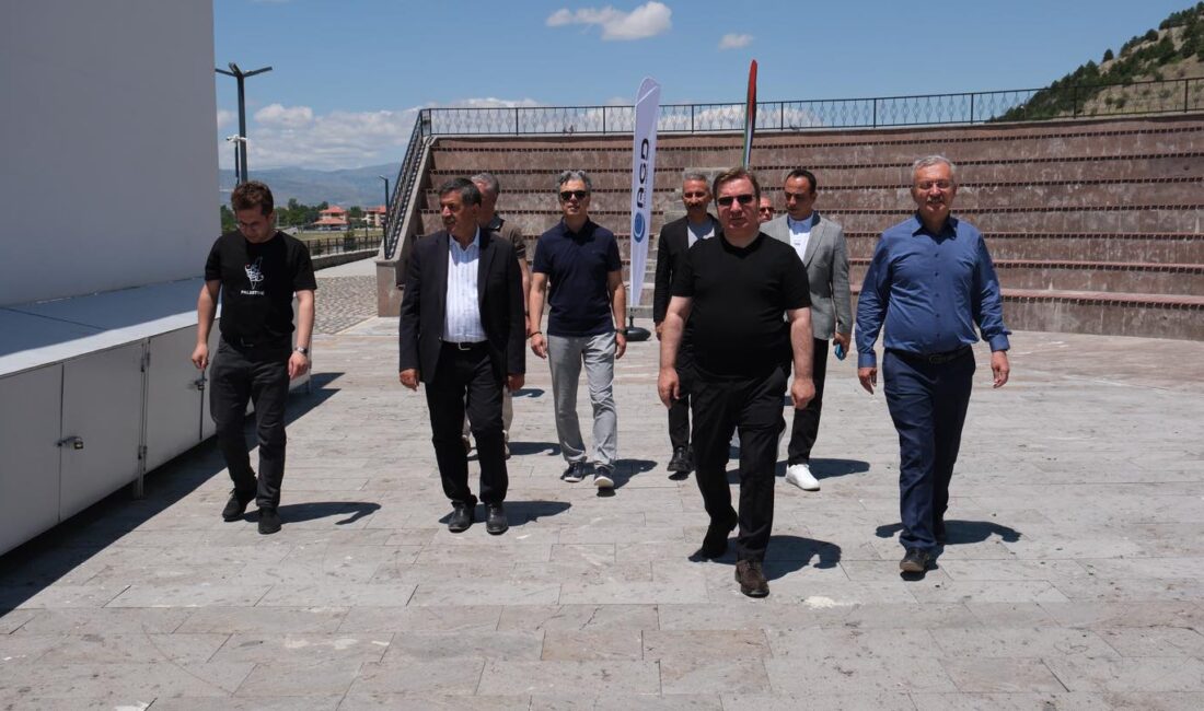 Erzincan Belediyesi tarafından hayata geçirilen Esentepe Rekreasyon Alanı Projesi’nde üçüncü