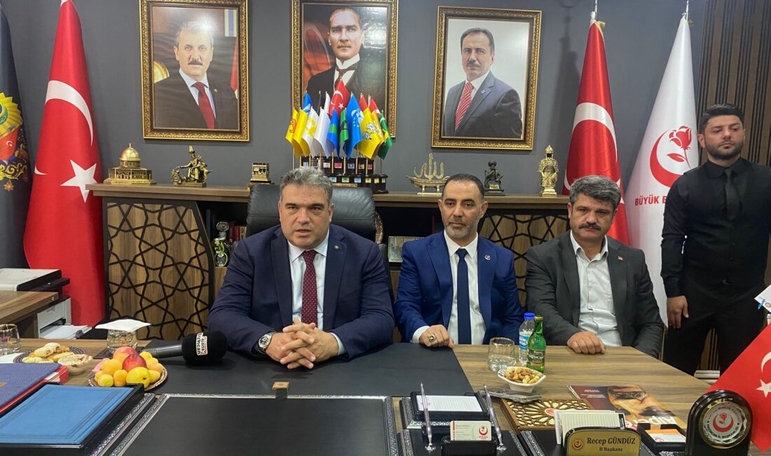 Büyük Birlik Partisi (BBP) Genel Başkan Yardımcısı Prof. Dr. Şafak