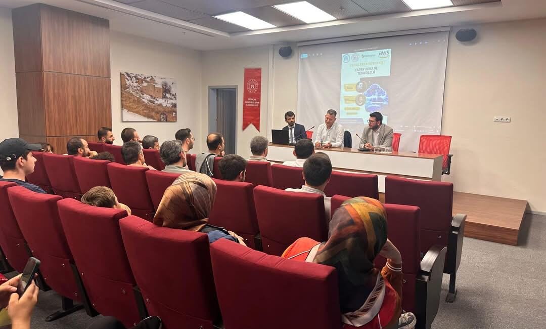Erzincan Gençlik ve Spor İl Müdürlüğü bünyesinde faaliyet gösteren 13