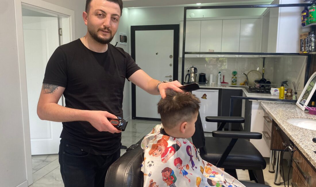 Kurban Bayramı’na sayılı günler kala, Erzincan’da bayram telaşı sokaklara ve