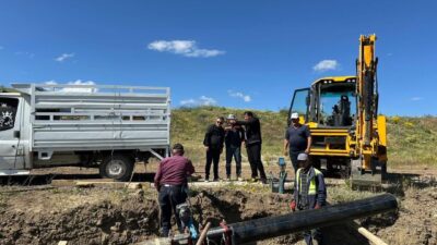 Otlukbeli ilçesinde çiftçilerin tarımsal faaliyetlerini doğrudan etkileyen kapalı/basınçlı sulama sistemiyle