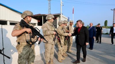 Erzincan Valisi Hamza Aydoğdu, Kurban Bayramı dolayısıyla görevleri başında bulunan