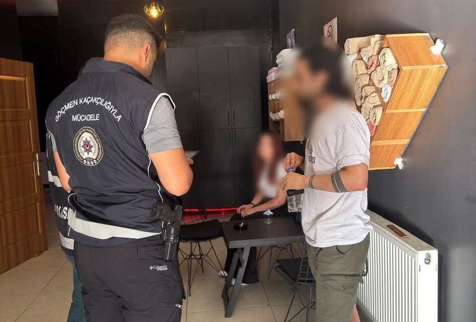 Erzincan İl Emniyet Müdürlüğü tarafından, kayıt dışı istihdam ve insan