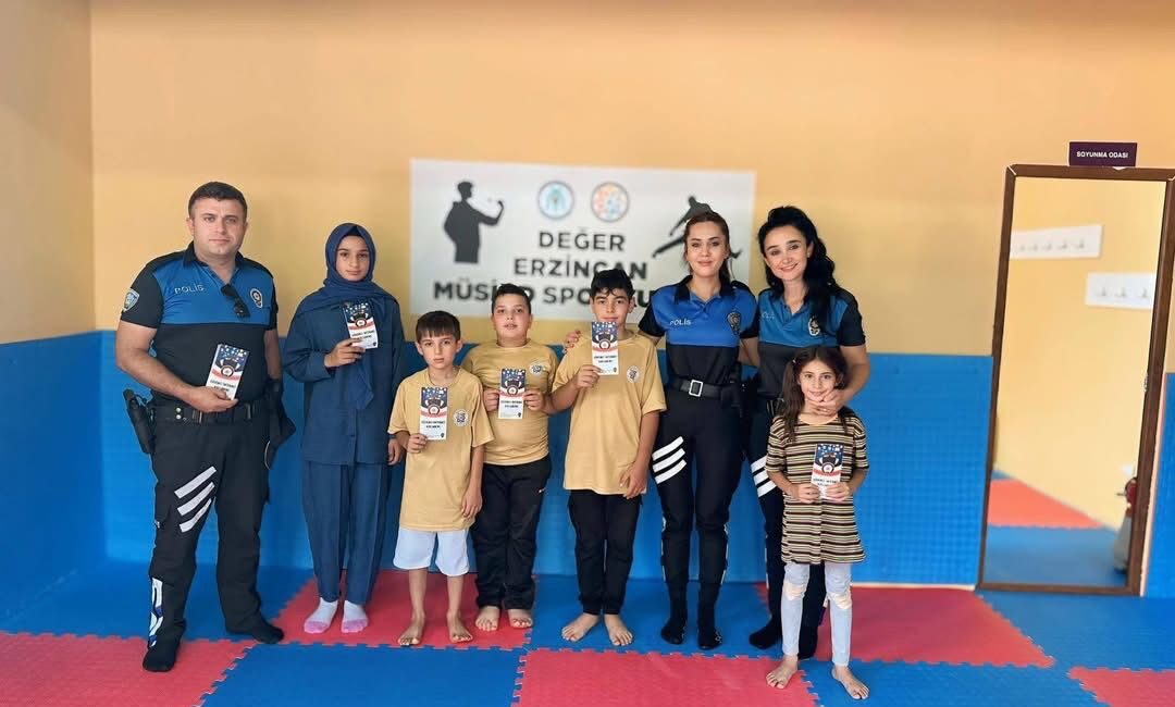 Erzincan İl Emniyet Müdürlüğü Toplum Destekli Polislik Şube Müdürlüğü ekipleri,