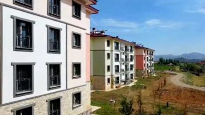 Toplu Konut İdaresi Başkanlığı (TOKİ) tarafından Erzincan’ın Çayırlı ilçesinde inşa