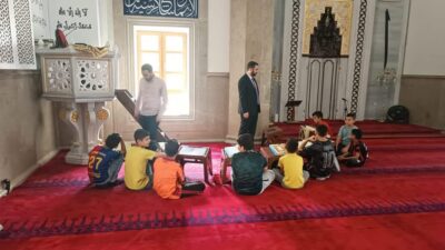 İliç İlçe Müftüsü İsa Karasu, ilçede devam eden Yaz Kur’an
