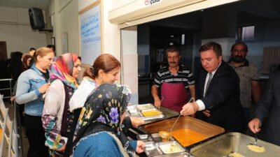 Erzincan Valisi Hamza Aydoğdu, Erzincan Belediye Başkanı Bekir Aksun ile