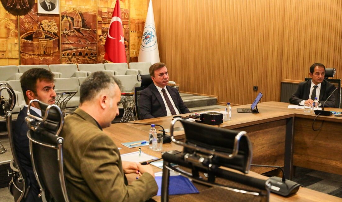 Erzincan Valisi Hamza Aydoğdu, İçişleri Bakanı Ali Yerlikaya başkanlığında Video