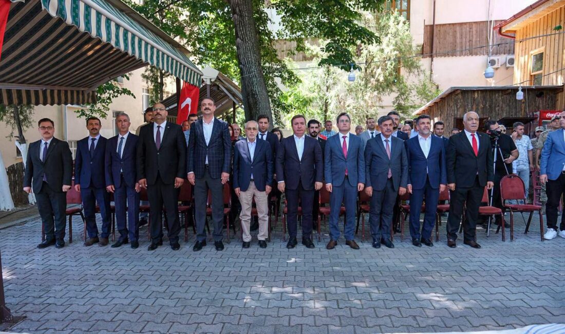 46. Kemaliye (Eğin) Uluslararası Kültür ve Doğa Sporları Şenliği başladı.