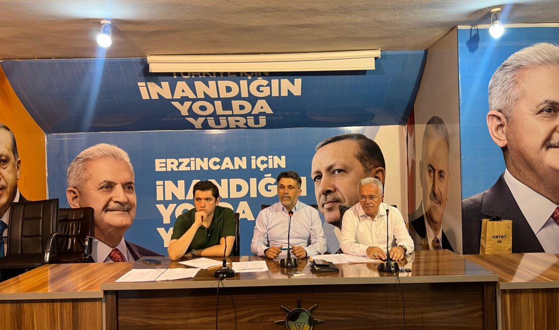 AK Parti Erzincan İl Yönetim ve Yürütme Kurulu, düzenlenen toplantıda
