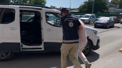 Erzincan’da gerçekleştirilen operasyonda, yasa dışı yollarla yurda giriş yaptığı tespit