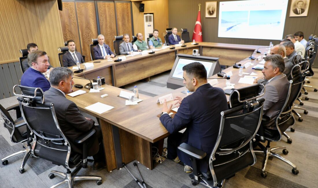 Erzincan Valisi Hamza Aydoğdu’nun başkanlığında, kentte devam eden önemli konuların