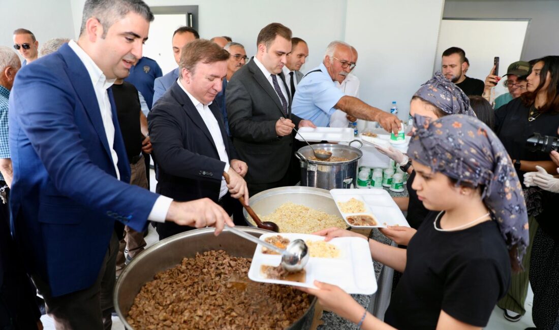 r Erzincan Valisi Hamza Aydoğdu, ilçe ve köy ziyaretlerine Tercan’da