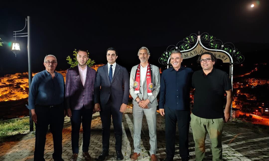 Bu yıl 47’ncisi düzenlenen Kemah Köyleri Dostluk Turnuvası’nın kura çekimleri