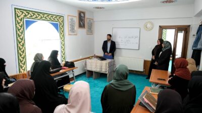 Erzincan İl Müftüsü İsmail Fakirullahoğlu, Demirkent’te 20 yaş üstü kadınlara