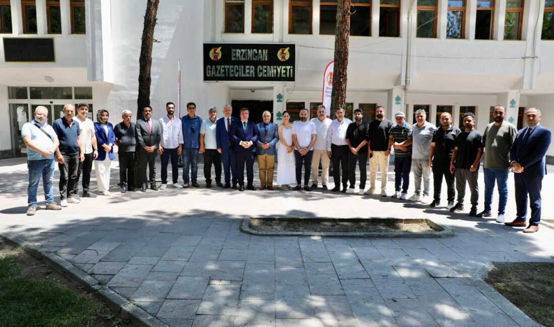 24 Temmuz Gazeteciler ve Basın Bayramı dolayısıyla Erzincan Valisi Hamza