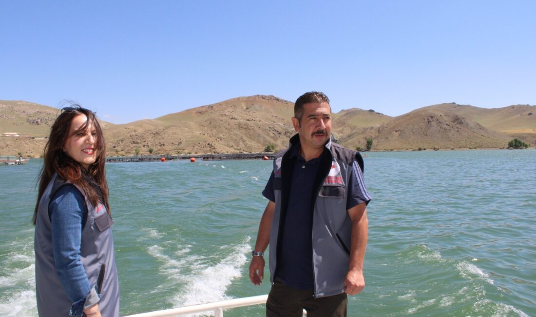 Erzincan’ın Tercan ilçesinde bulunan Tercan Baraj Gölü, tarımsal sulama ve