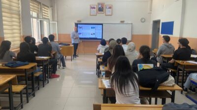 Erzincan lisesinde açılan 2025 Yaz Dönemi Destekleme ve Yetiştirme kursu