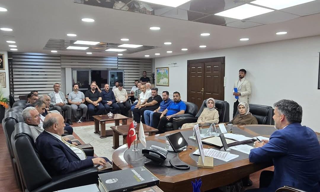AK Parti Erzincan İl Başkanlığı, şehirdeki siyasi ve hizmet odaklı