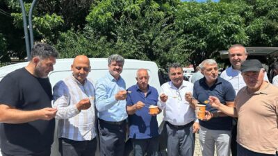 Refahiye’nin köklü geleneklerinden biri olan aşure ikramı, bu yıl da