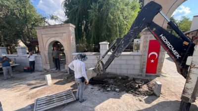 Erzincan’ın Kemah ilçesine bağlı Sultanmelik Mahallesi’nde, Vakıflar Bölge Müdürlüğü tarafından