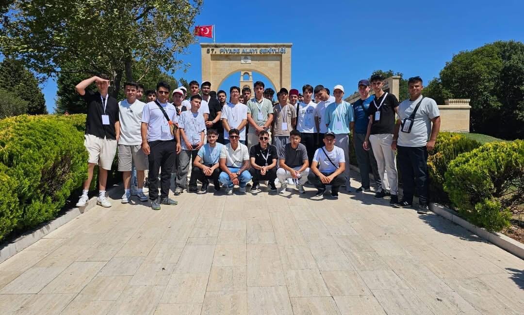 Erzincan Gençlik Merkezi tarafından organize edilen “Bir Destandır Çanakkale” programı