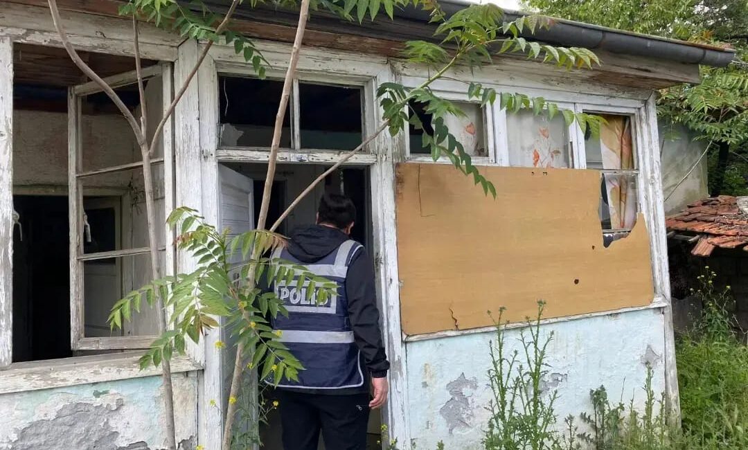 Erzincan İl Emniyet Müdürlüğü, kentte kamu düzeninin sağlanması ve suçluların