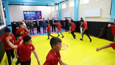 Erzincan, gençlerini sadece bugünün değil, yarının da liderleri olarak yetiştirmek