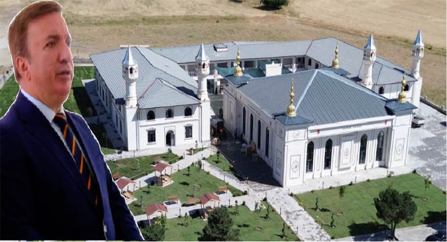 Erzincan’da yapımı tamamlanan Terzibaba Külliyesi’nin açılışından önce tanıtımına yönelik basın