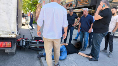 Erzincan’ın Fevzipaşa Caddesi’nde akşam saatlerinde meydana gelen trafik kazasında bir