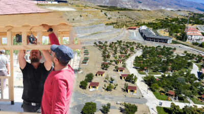 Erzincan Belediyesi tarafından hayata geçirilen Esentepe Rekreasyon Alanı, üçüncü etap