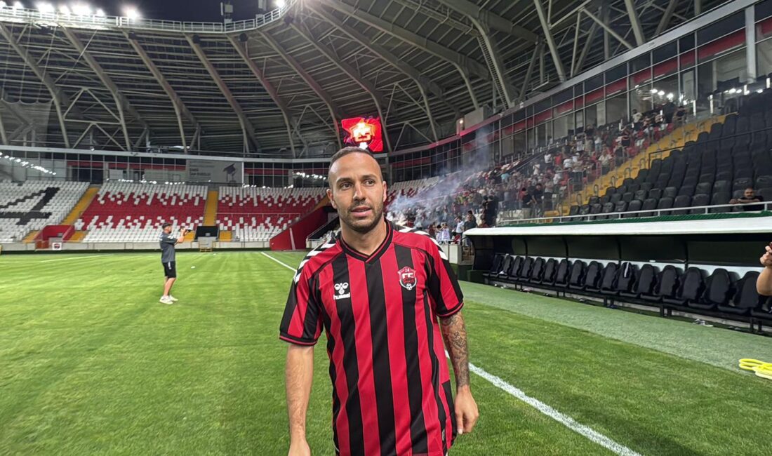 TFF 2. Lig’in iddialı ekiplerinden Anagold 24 Erzincanspor, transfer döneminin