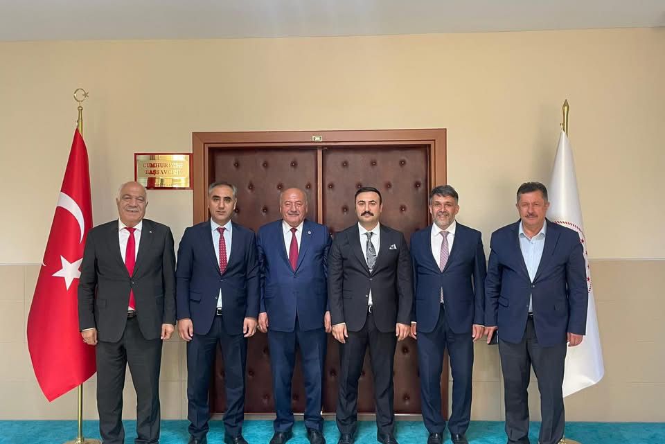 AK Parti Erzincan Teşkilatı, yürütülen çalışmaların değerlendirilmesi ve şehrin öncelikli