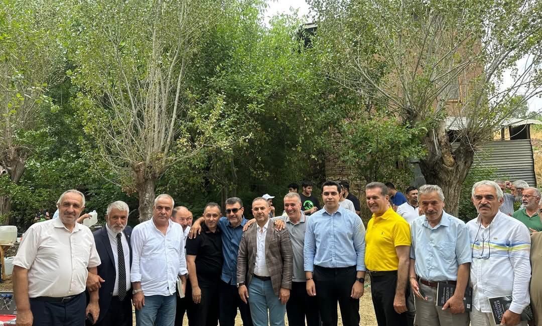 Kemah’ın kadim köylerinden Muratboynu’nda düzenlenen köy etkinlikleri, bölge halkını bir